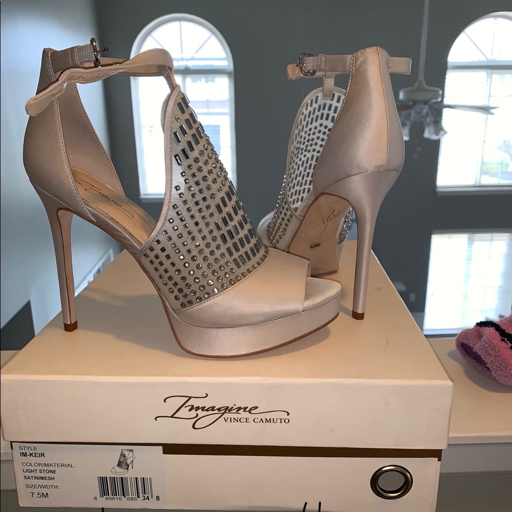 Vince Camuto Heels